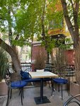 La Premiere (5th Army street, 67) ، مقهى