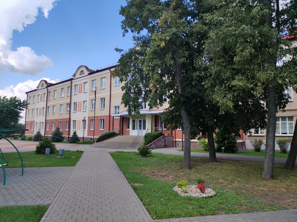 Boarding school Shkola-internat Sanatornaya Obshcheobrazovatelnaya Uchebno-Vospitatelnoye Uchrezhdeniye, Brest, photo