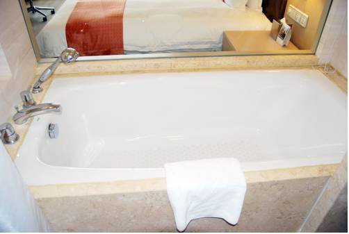 Фото Holiday Inn Park View Qingdao