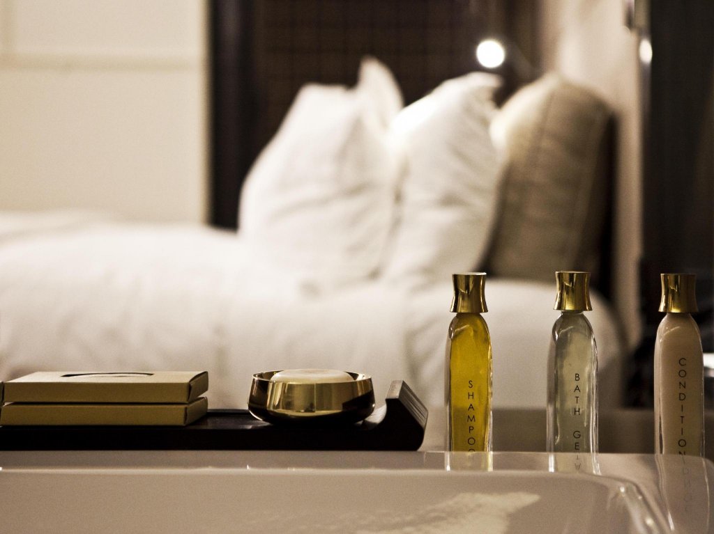 Фото The Lodhi Hotel