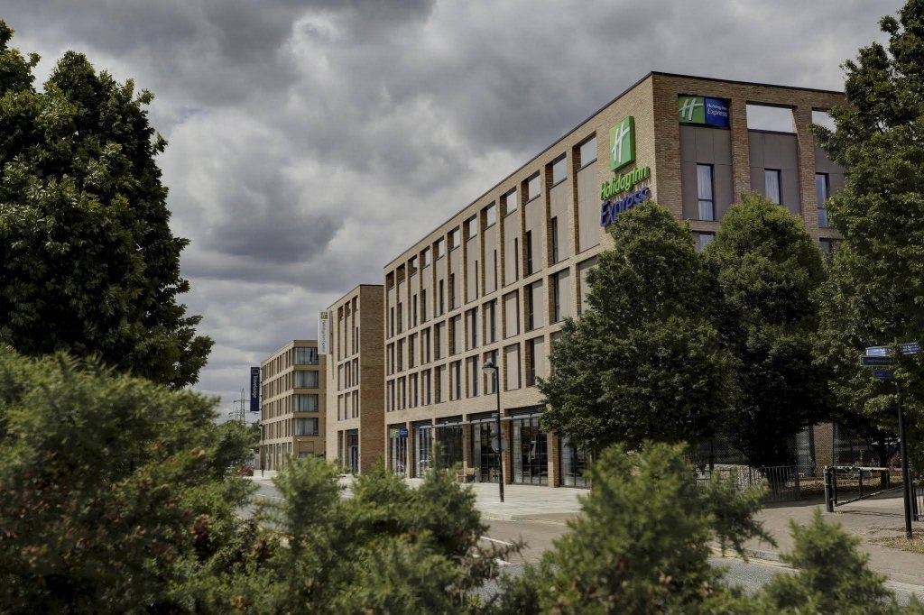 Фото Holiday Inn Express London - Excel