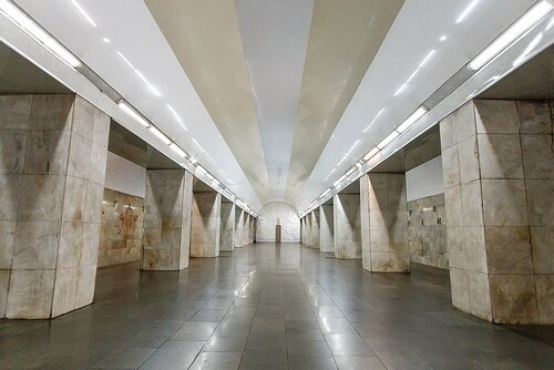 Marshal Baghramyan (Yerevan, Lovers Park), metro station