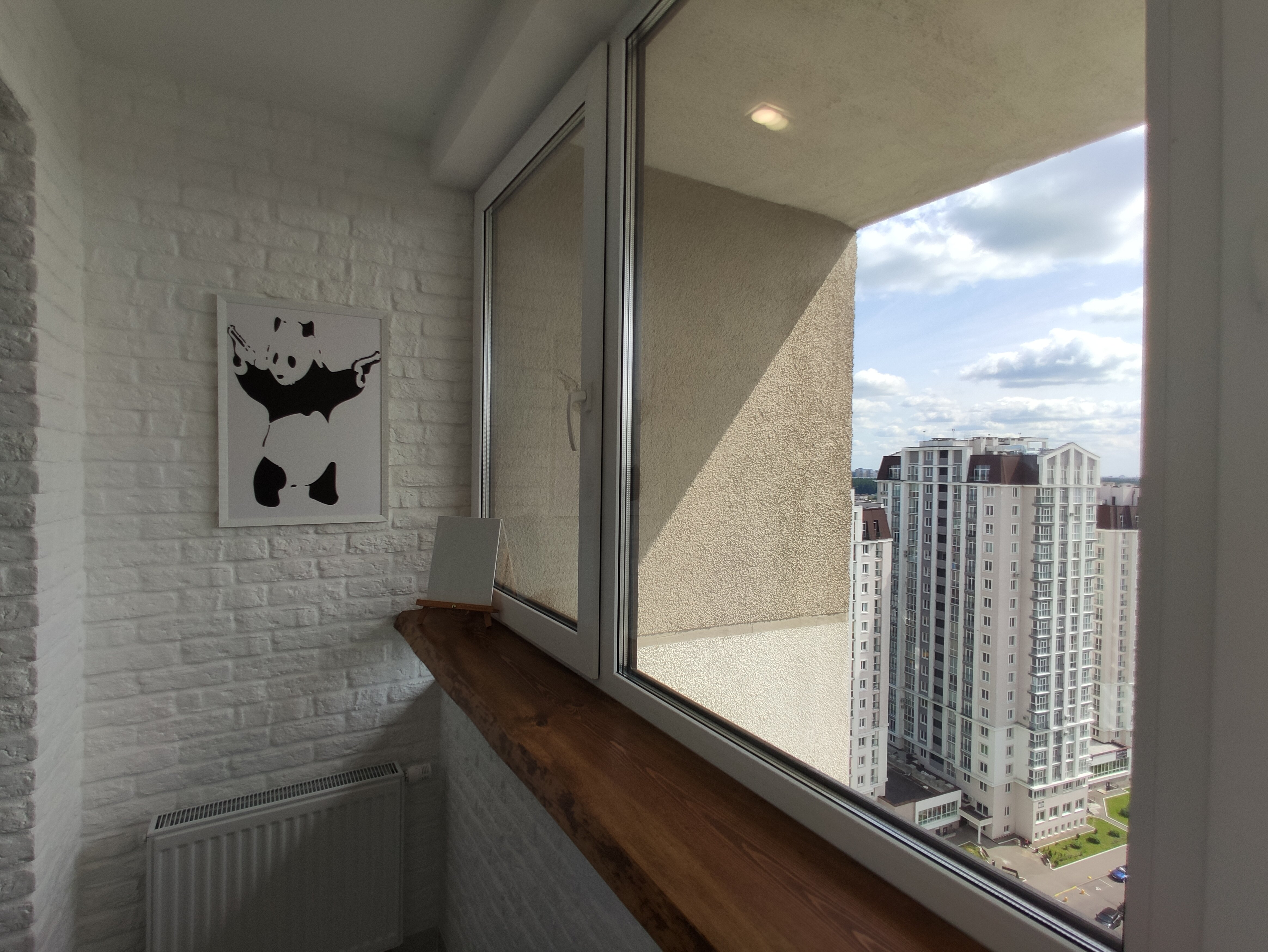 Фото Banksy House