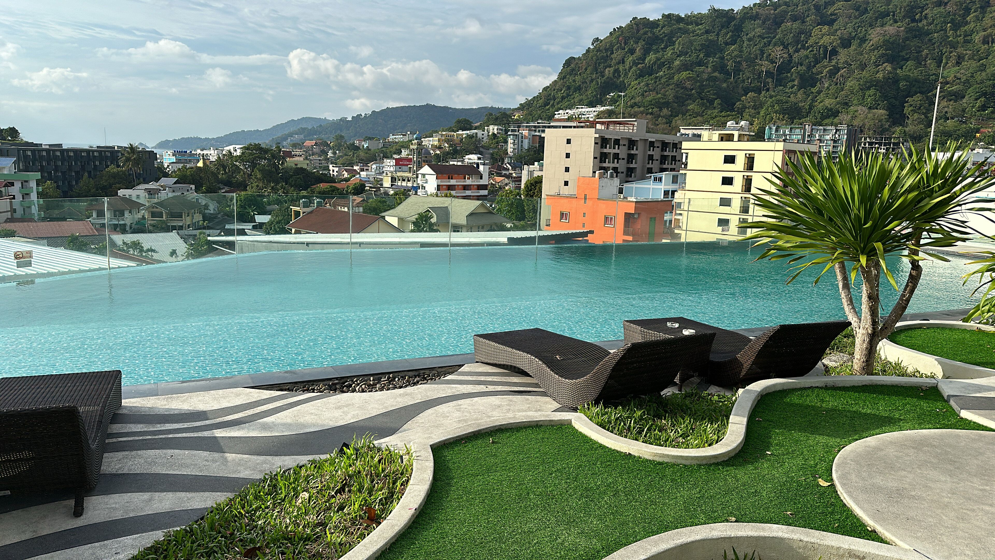 Фото Journey Hub Hotel Phuket