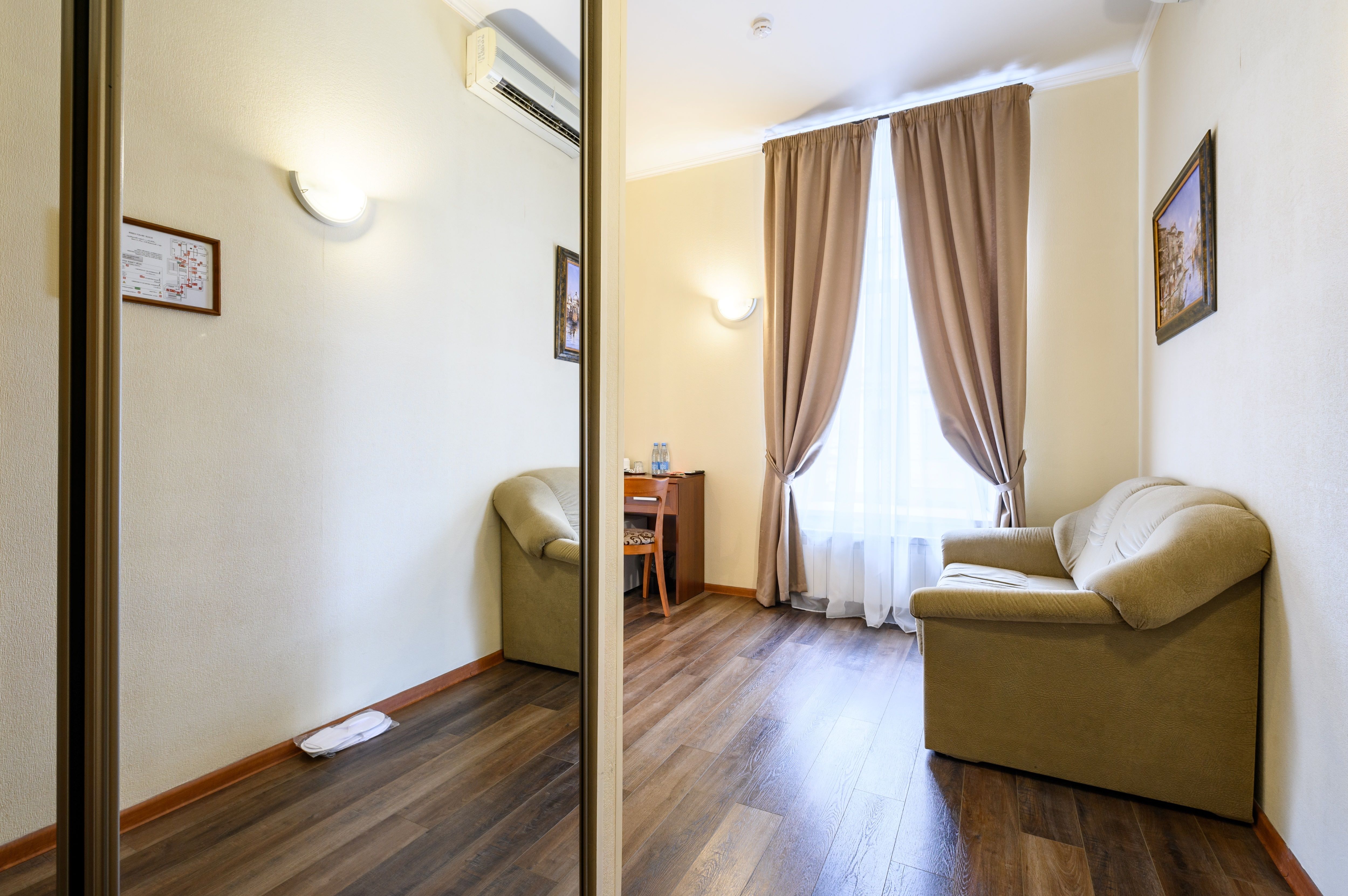 Фото Solo на Большом проспекте