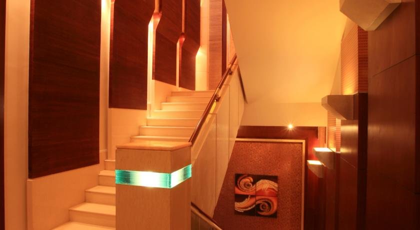 Фото Beijing Guangxi Hotel