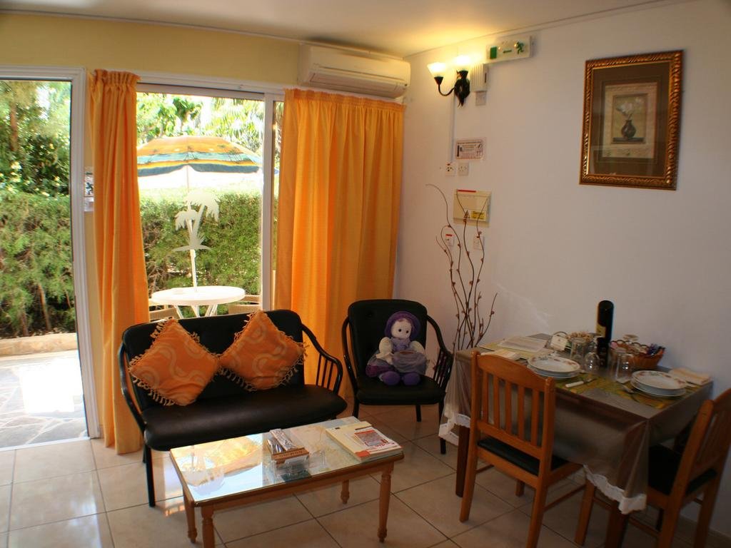 Фото Apollonia Holiday Apartments