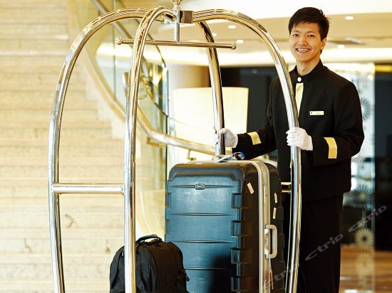 Фото Regal Jinfeng Hotel