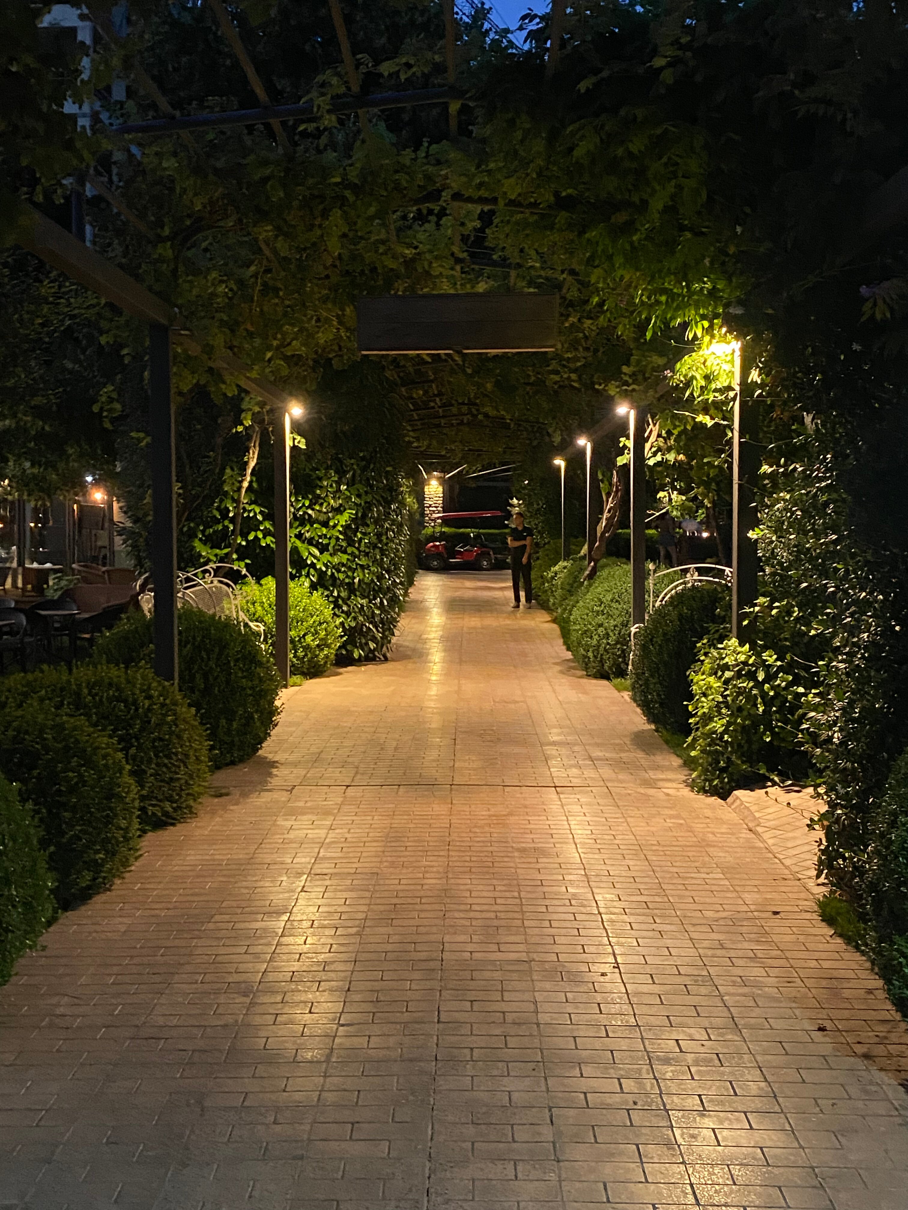 Фото Ambassadori Hotel