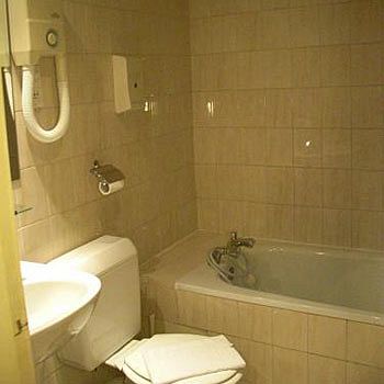 Фото Hôtel Du Maine