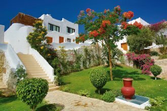 Гостиница Sharm Club Beach Resort в Шарм-эль-Шейхе