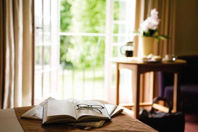 Фото Dunadry Hotel and Gardens