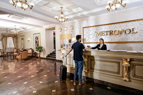 Гостиница Metropol в Фойно