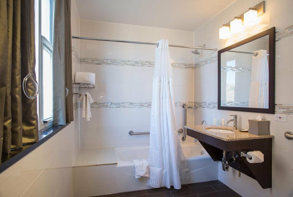 Фото The Artezen Hotel