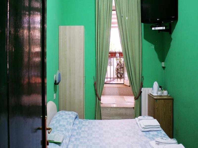 Фото Alessandro a San Pietro Best Bed