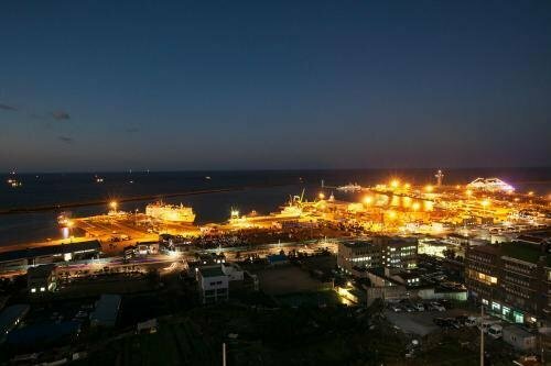 Гостиница Sims Hotel в Чеджу