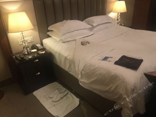 Фото Wyndham Grand Plaza Royale Hangzhou