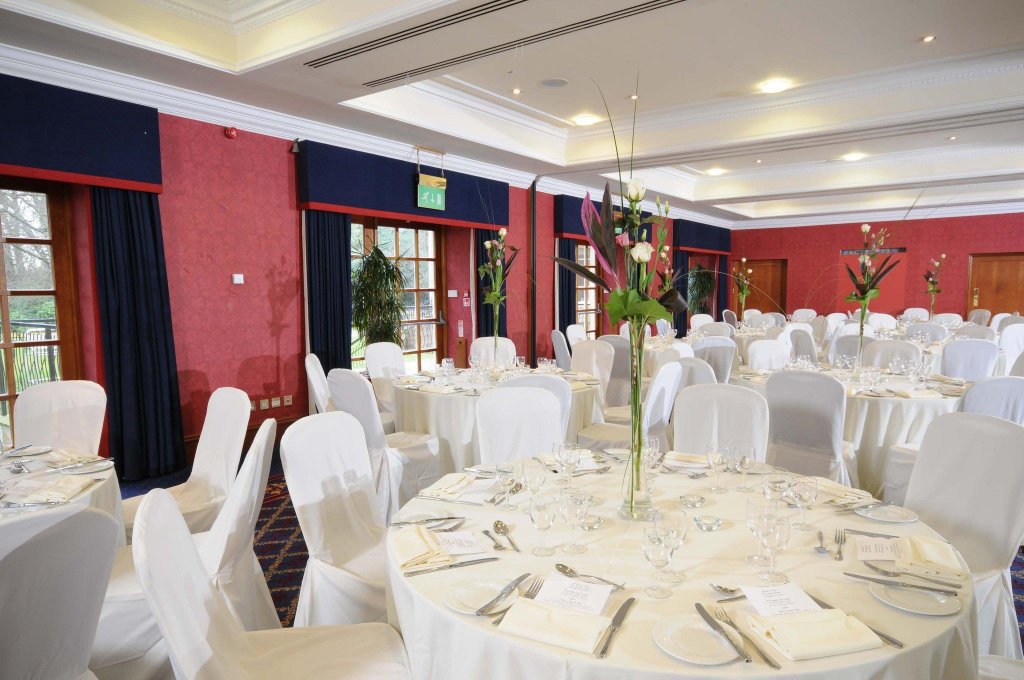 Фото Muthu Newton Hotel