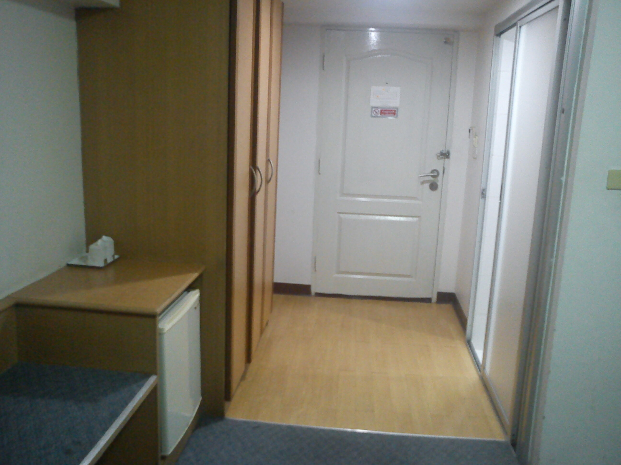 Фото Samran Place Hotel