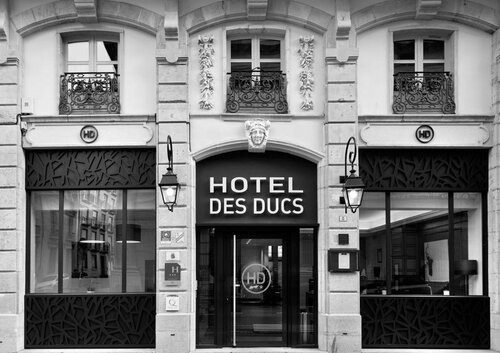 Гостиница Hotel Des Ducs в Боне