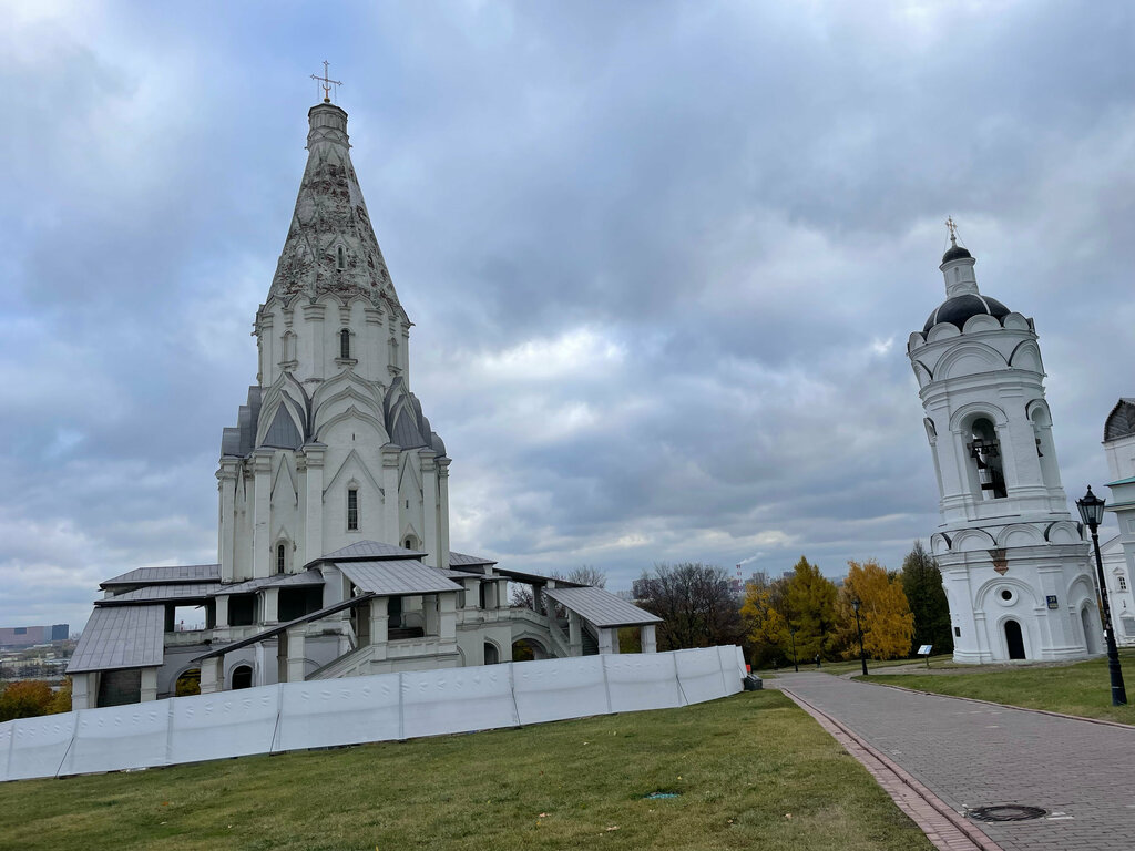 Достопримечательность Девичий камень, Москва, фото