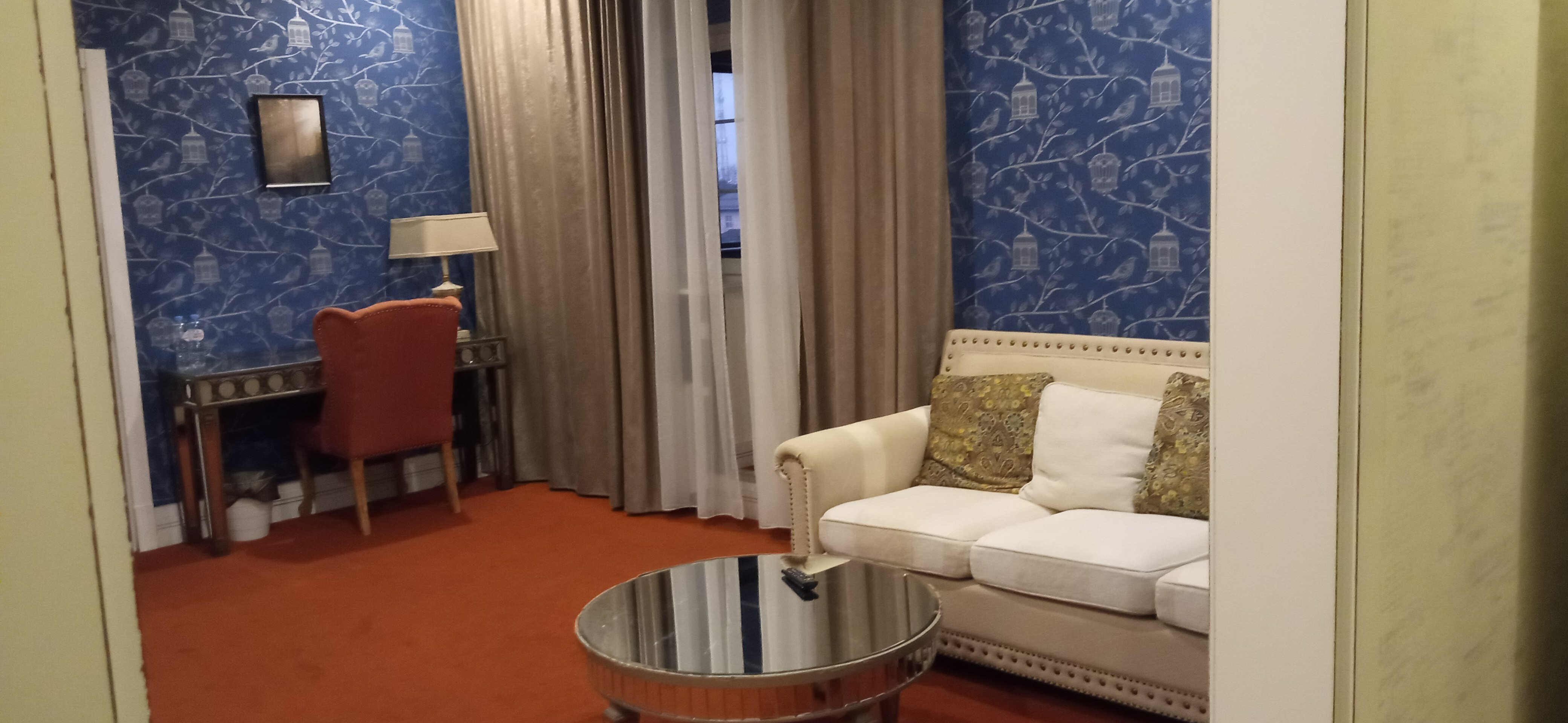 Фото Птицы и пчелы