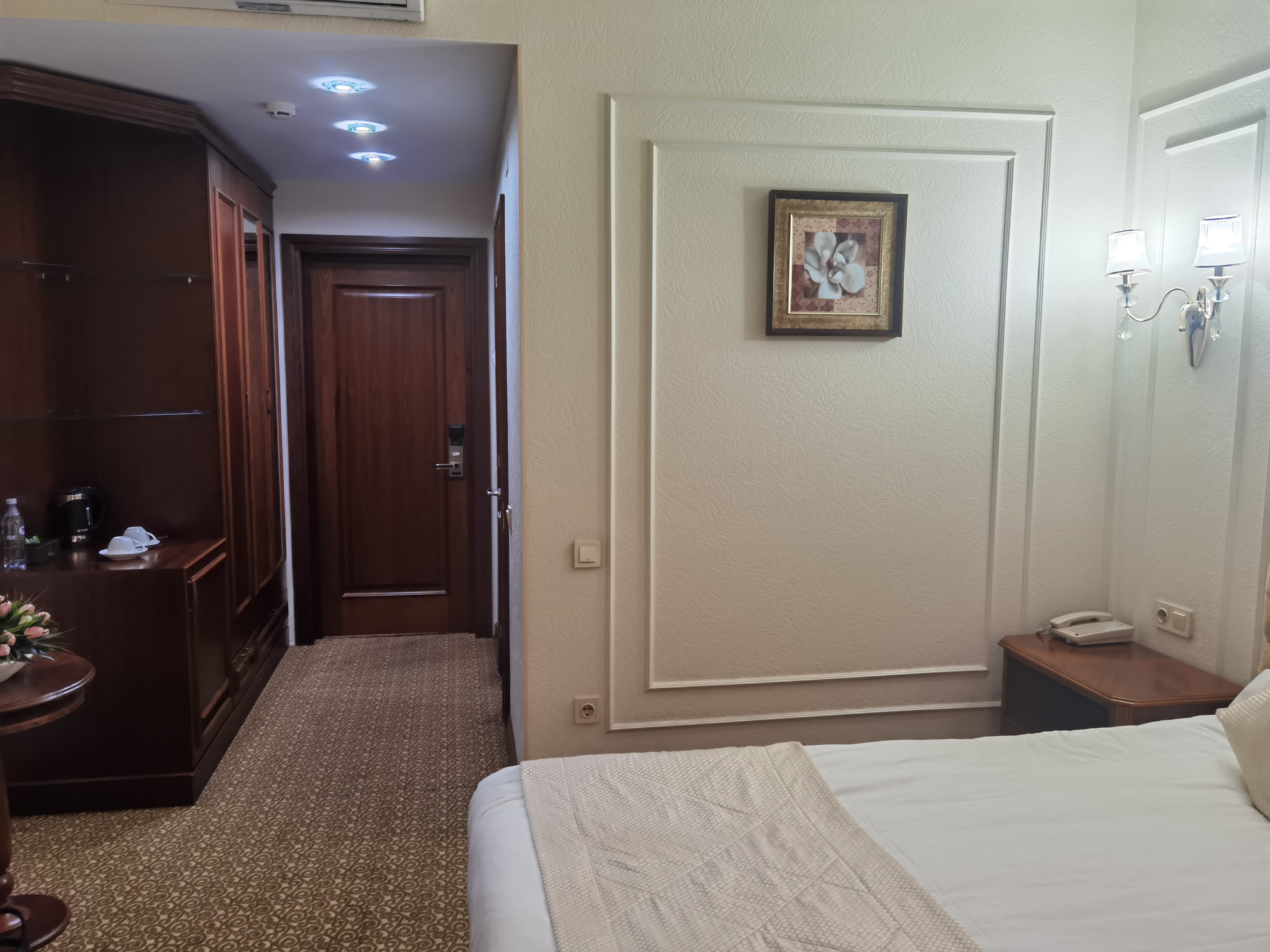 Фото Plaza Hotel