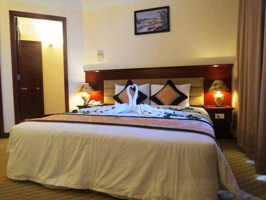 Фото Saigon Phu Yen Hotel