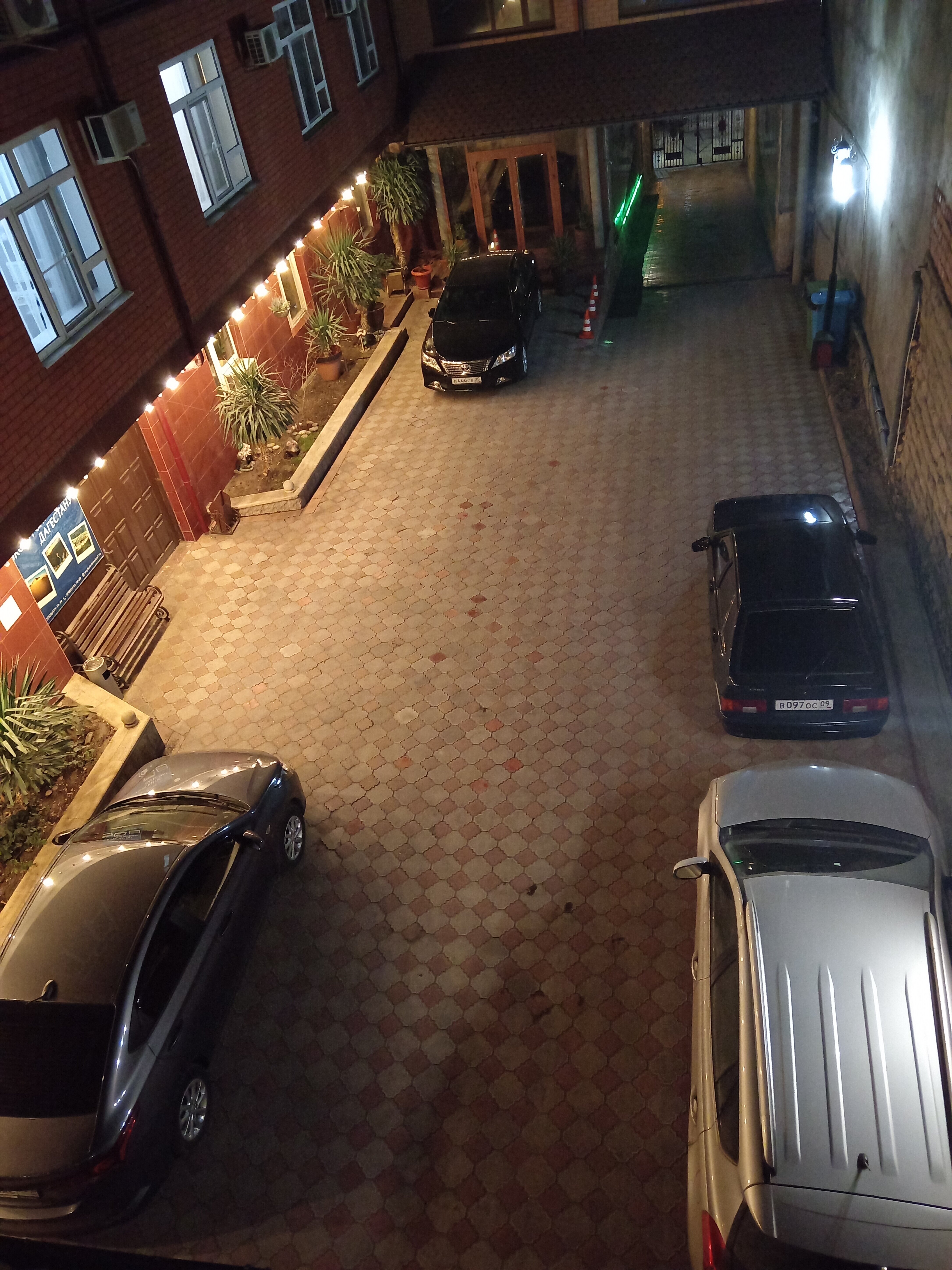 Фото Hotel Central