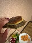 Три Осетина (Mayakovskogo Street, 84), comida rápida