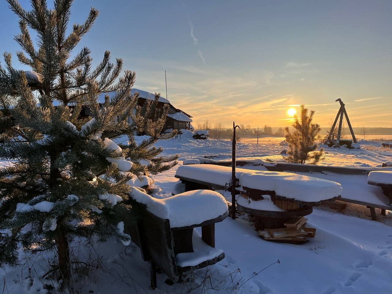 Фото Спортивно-рыболовная база отдыха Здешево