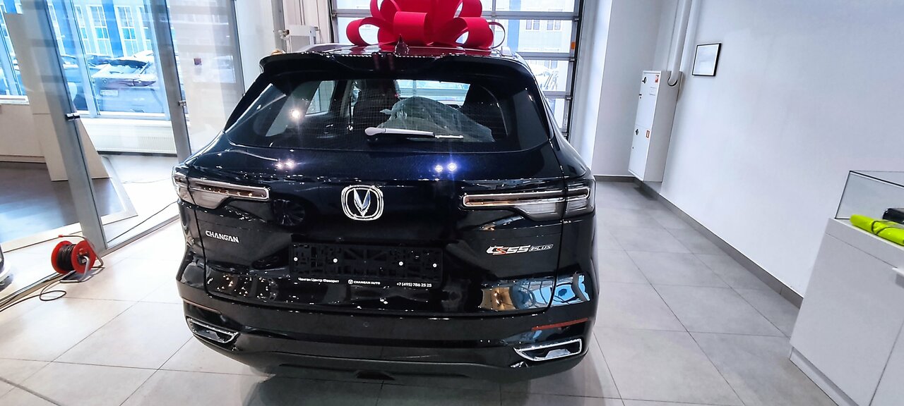 photo Чанган центр Favorit Motors Север