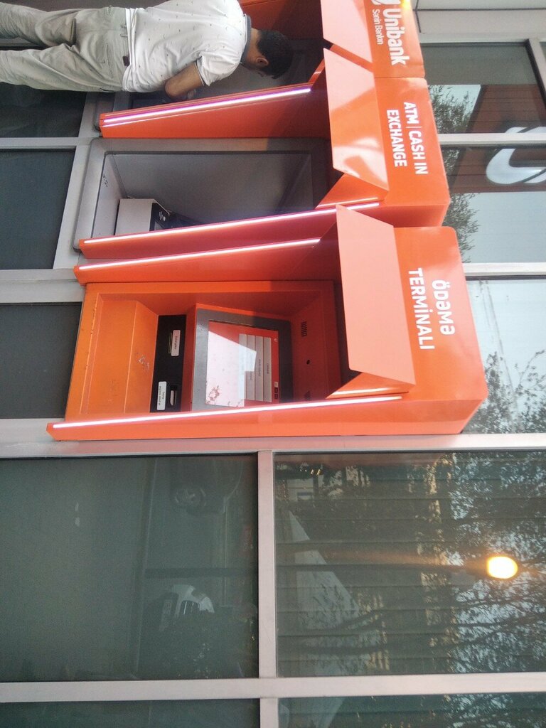 ATM Unibank, Baku, photo