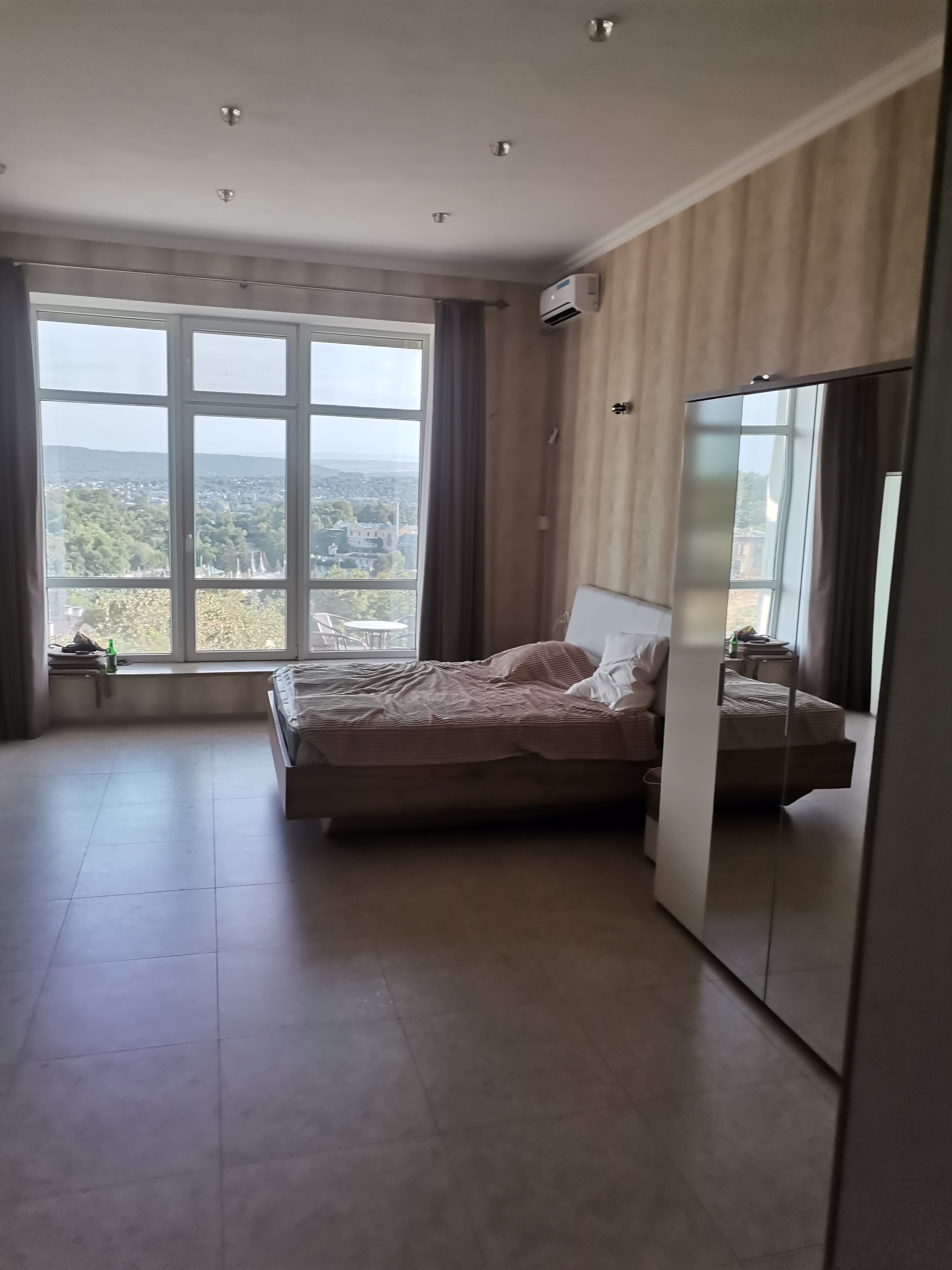 Фото Высота 550