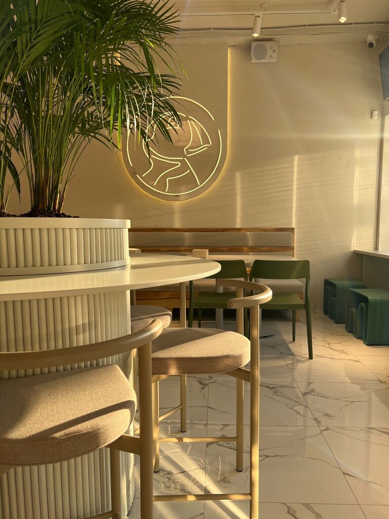 Pizzeria Puffin pizza, Sevastopol, photo