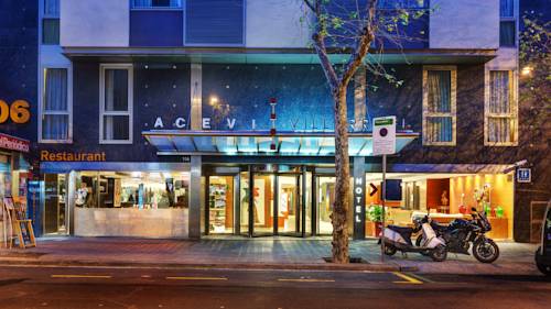 Фото отеля 1