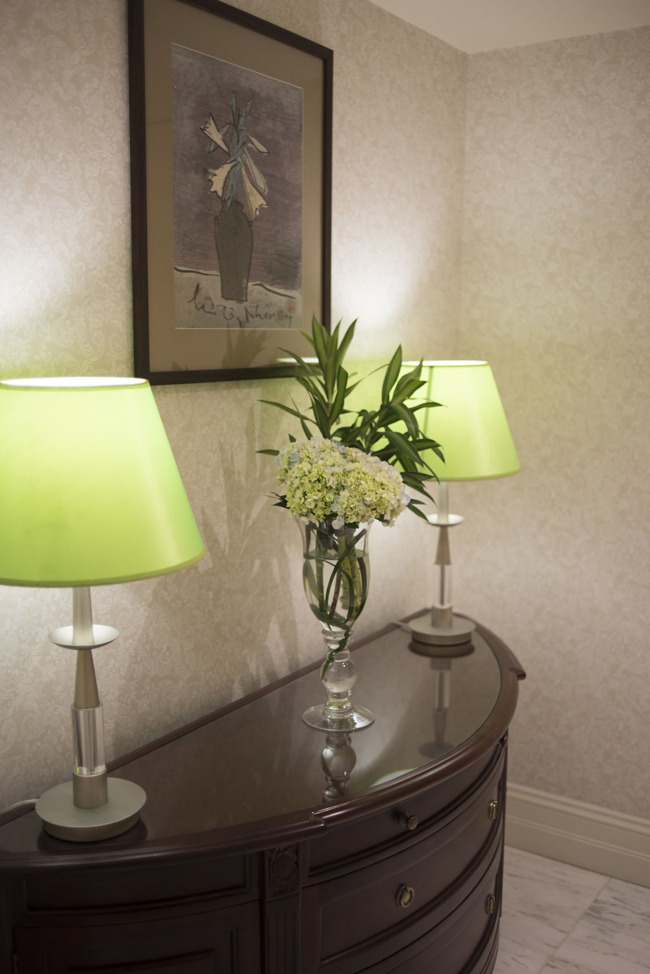 Фото Apricot Hotel