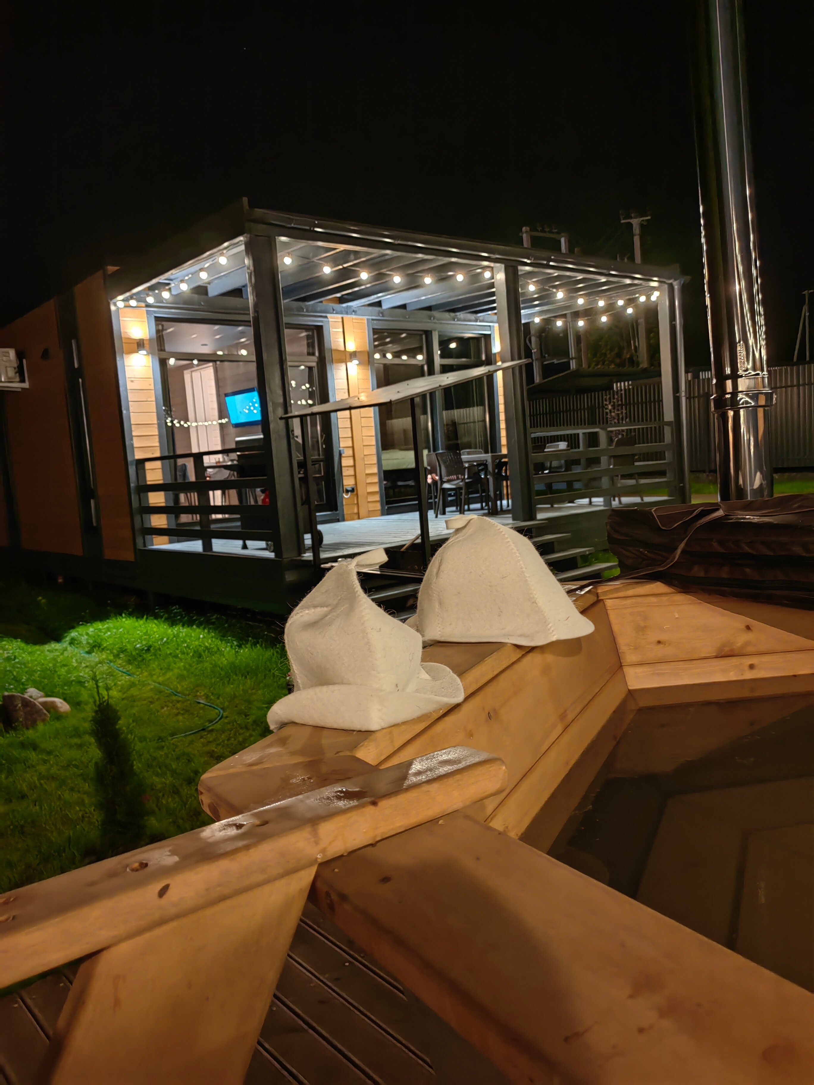 Фото Блэк Вилладж Фэмили