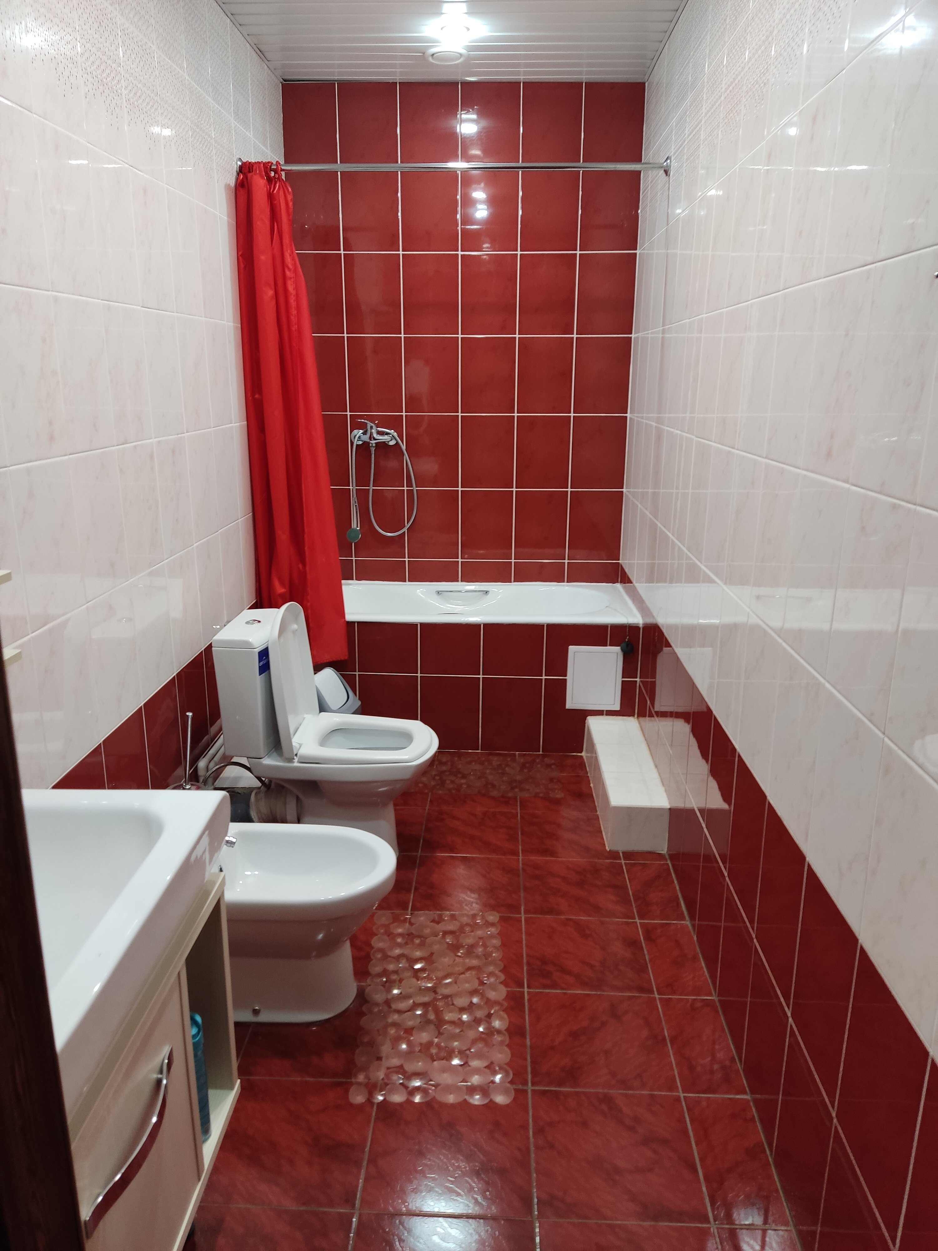 Фото Сутэро