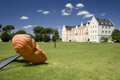 Фото Balneario Palacio De Las Salinas