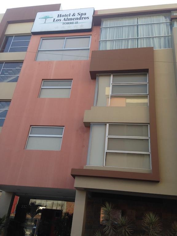 Фото Hotel Los Almendros