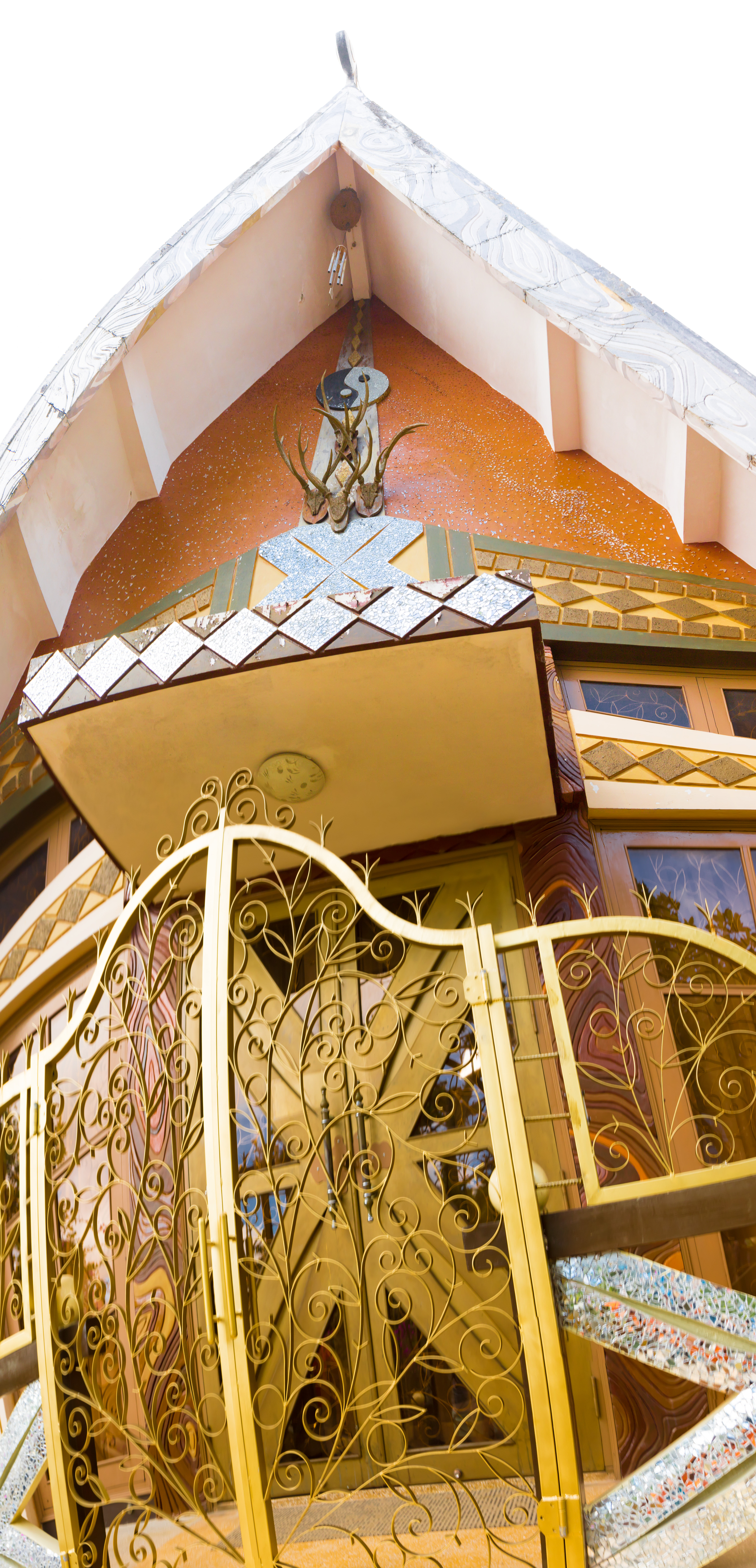 Фото Crazy House