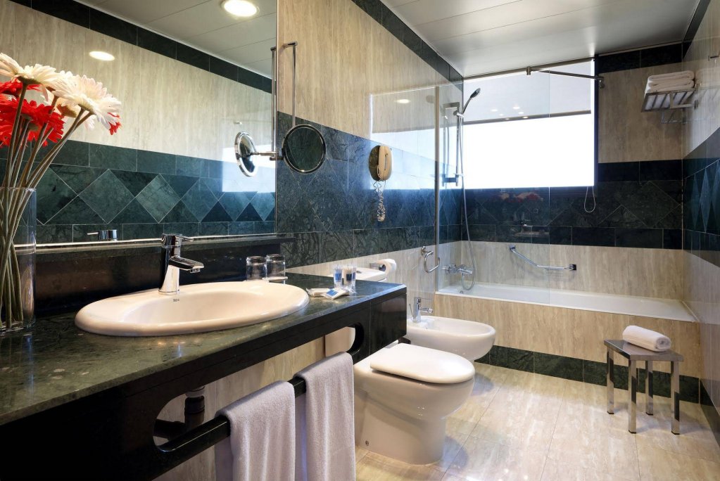 Фото Crisol Vía Castellana