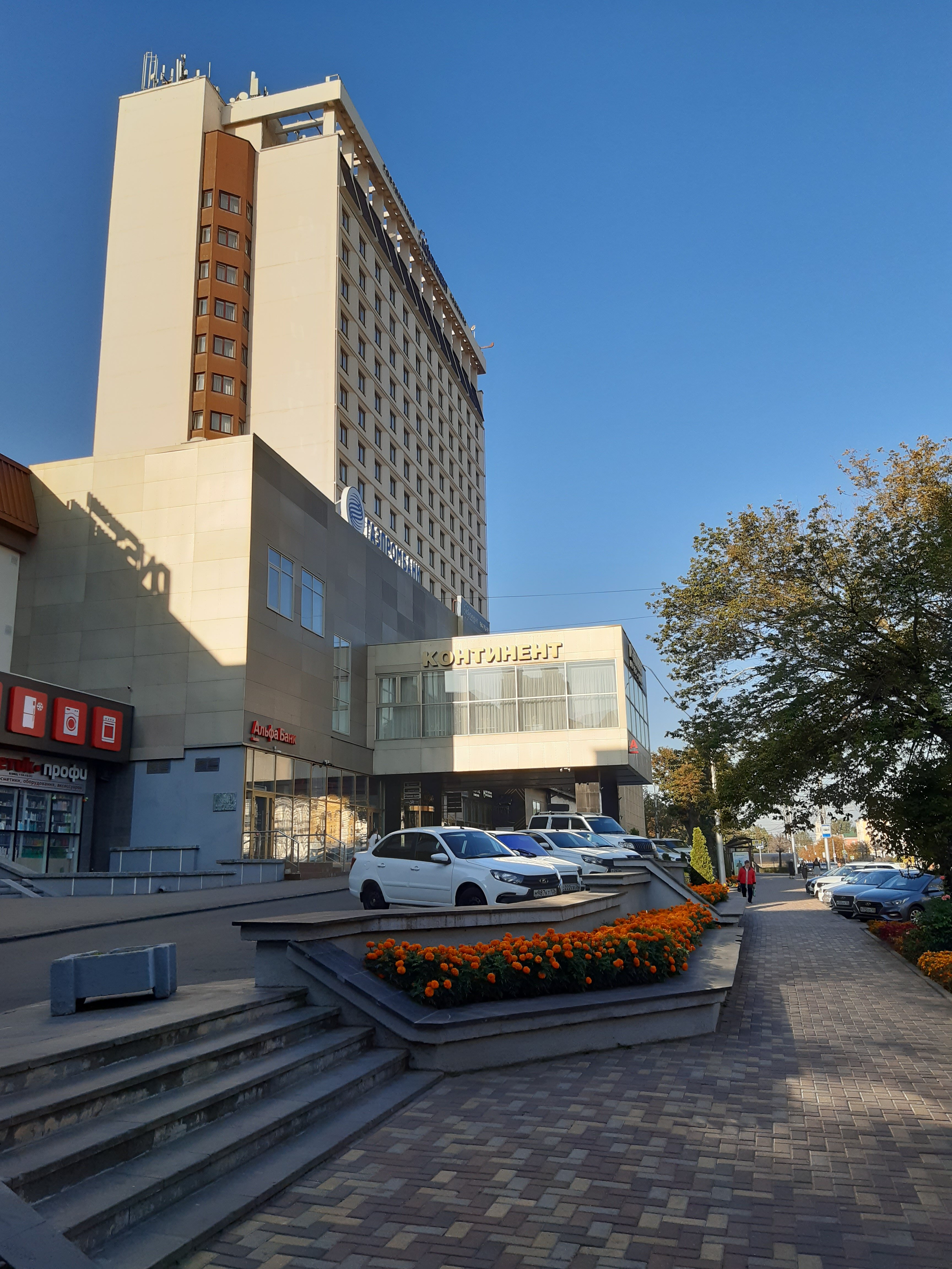 Фото Континент