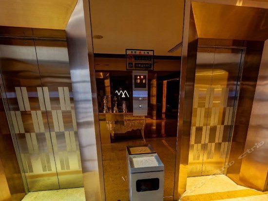 Фото Modern Classic Hotel