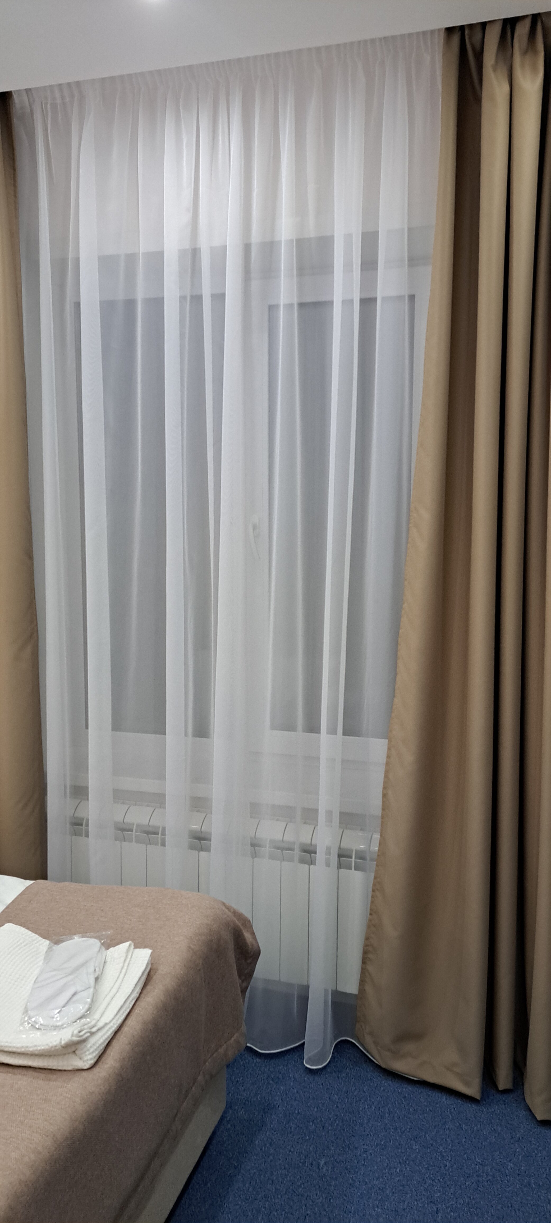 Фото Голден Хилл