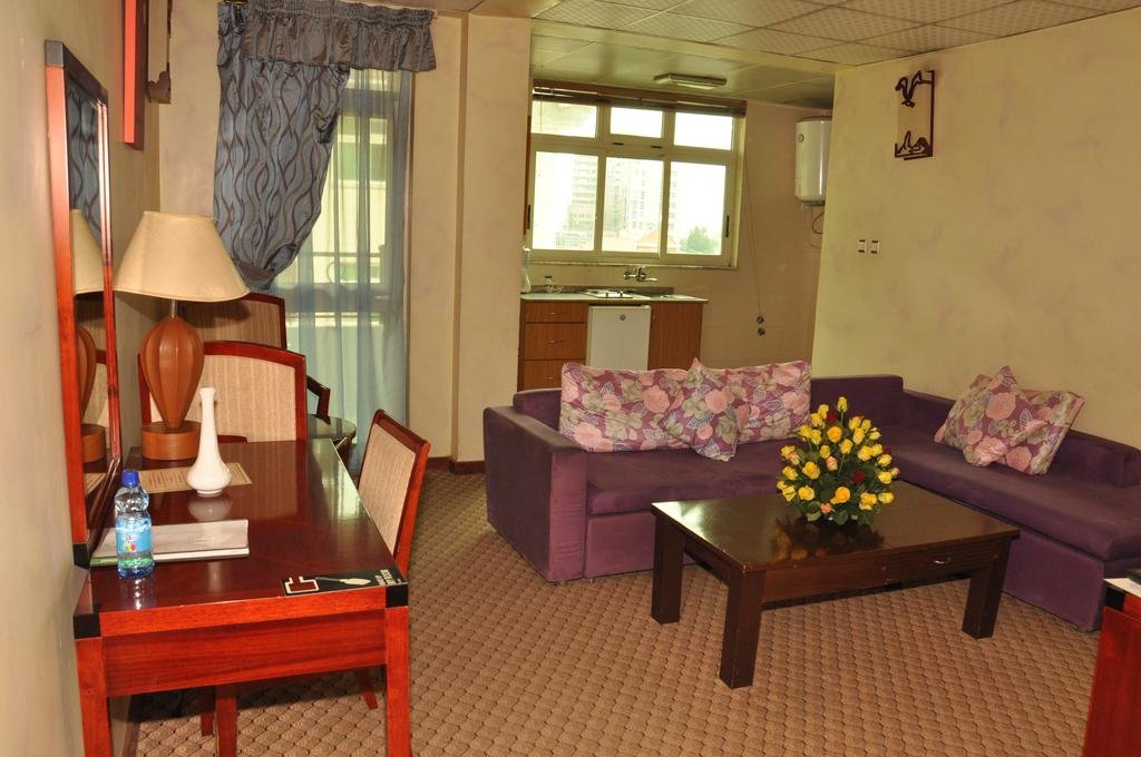 Фото Боле Амбассадор