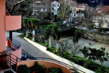 Фото Odysseus Palace