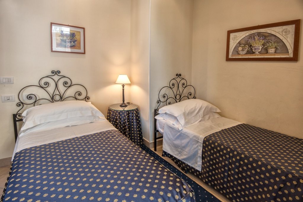 Фото Hotel Lungomare