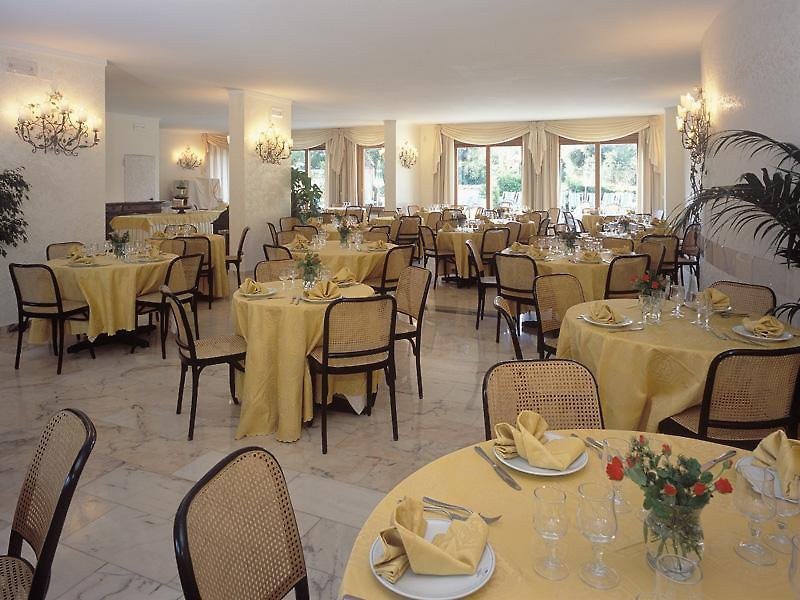 Фото Hotel Albatros